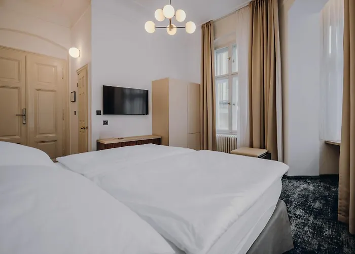 Esplanade Carlsbad Hotel 4*