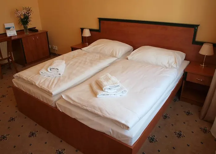 Esplanade Carlsbad Hotel 4*