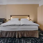Szálloda Esplanade Carlsbad 4*