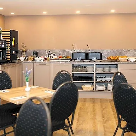Hotell Esplanade Carlsbad 4*